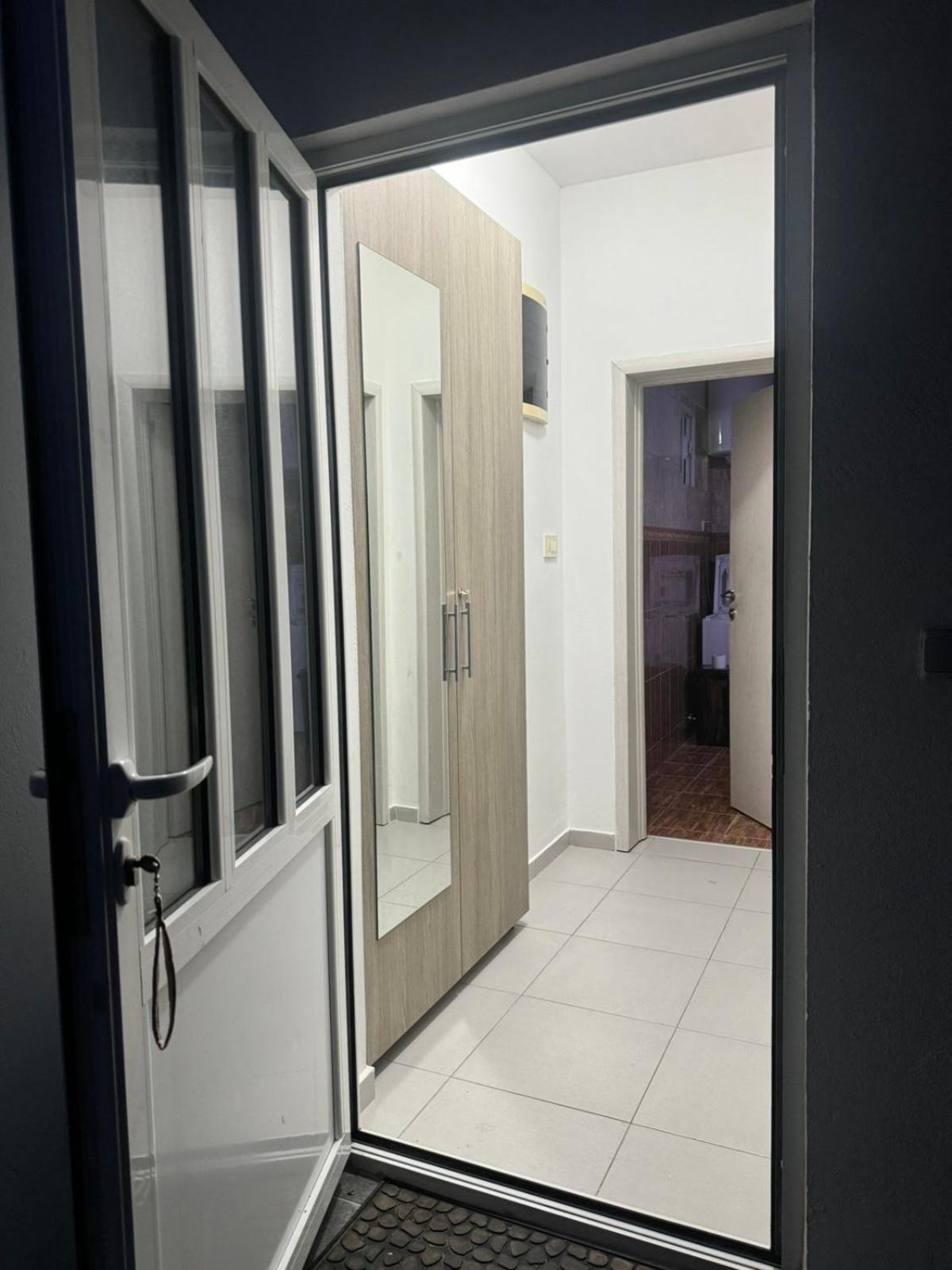 Anita Guest House Тиват Екстериор снимка