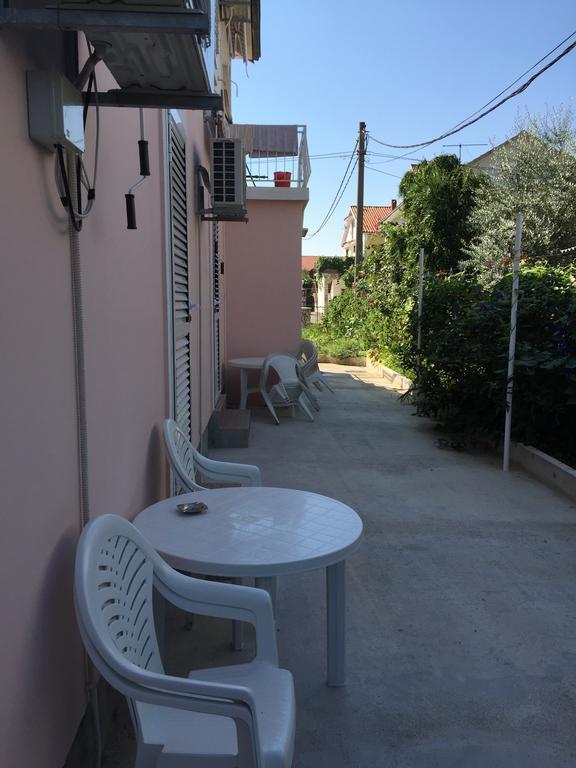Anita Guest House Тиват Стая снимка